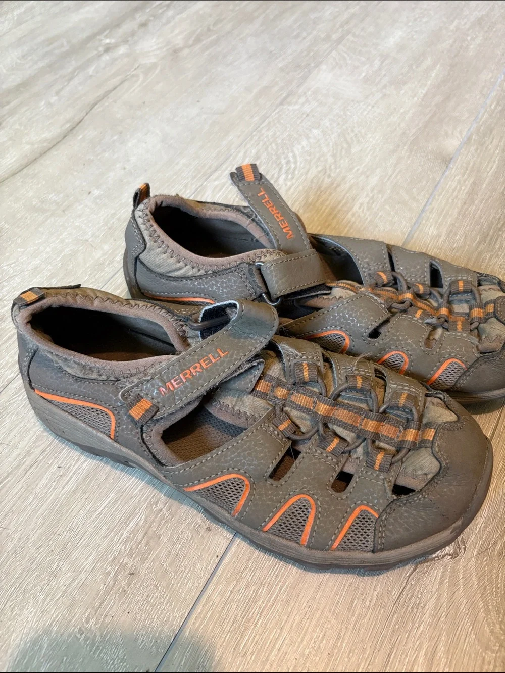 Merrell Kids' Brown and Orange Closed-Toe Sandals